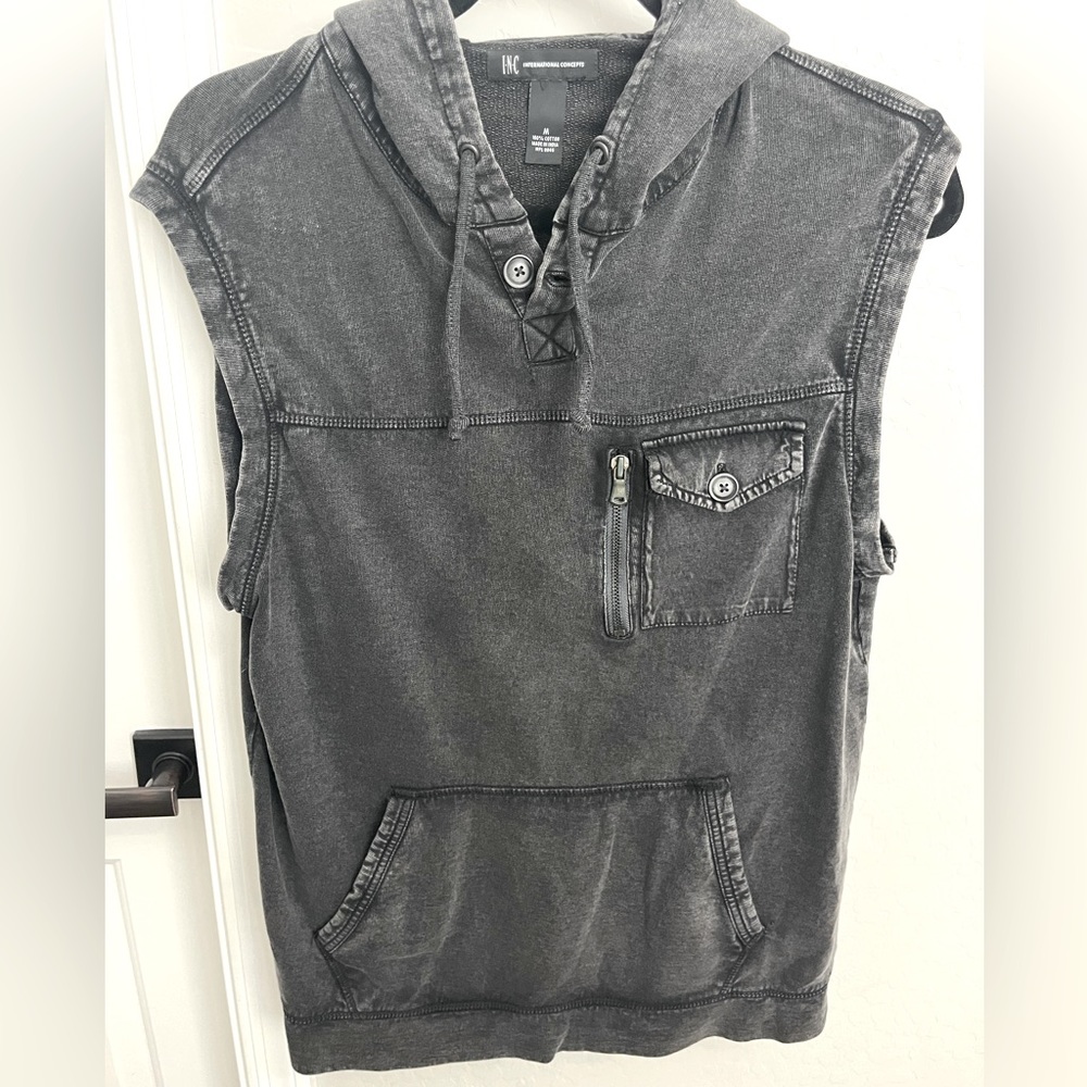 Men’s size M